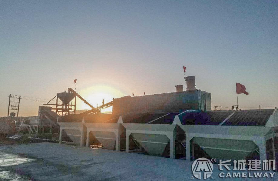 內(nèi)蒙呼和浩特雙WBZ700穩(wěn)定土拌合站