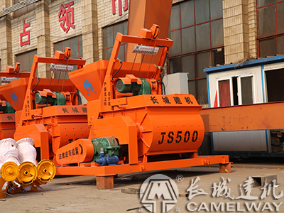 長城生產(chǎn)的強(qiáng)制式混凝土攪拌機(jī)型號