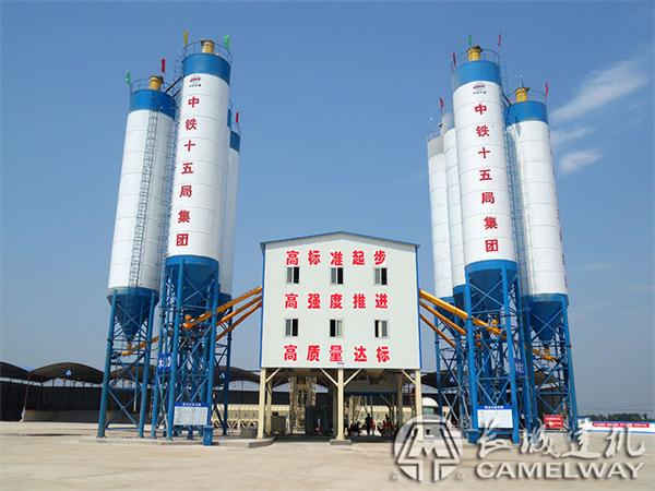 雙機(jī)90攪拌站與單機(jī)180攪拌站設(shè)備