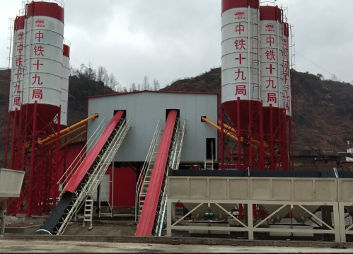 180套攪拌站設(shè)備多少錢(qián)