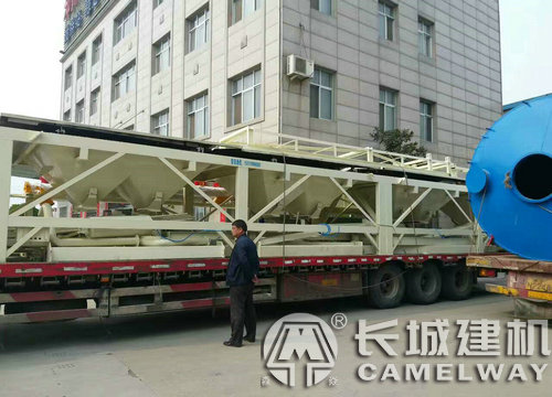 長(zhǎng)城建機(jī)砼攪拌站發(fā)貨圖