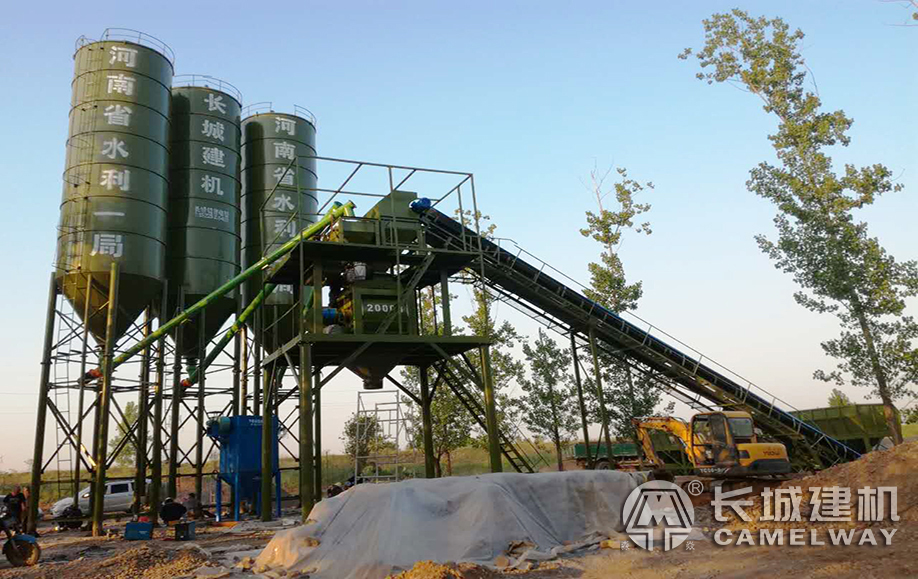 75混凝土攪拌站圖片