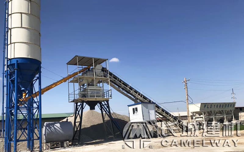 水泥混凝土攪拌站60型價(jià)格，1000方攪拌站組成系統(tǒng)