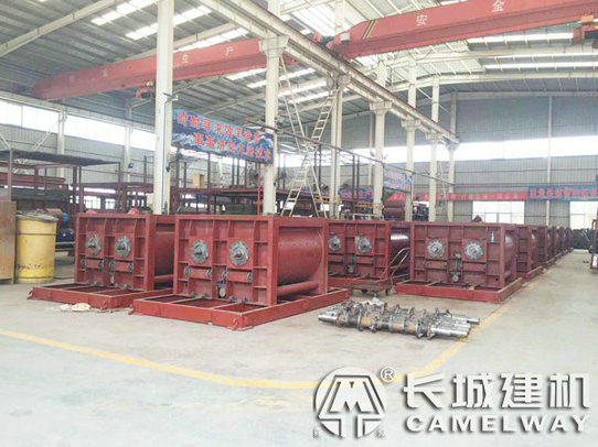 滎陽長城機(jī)械廠攪拌機(jī)