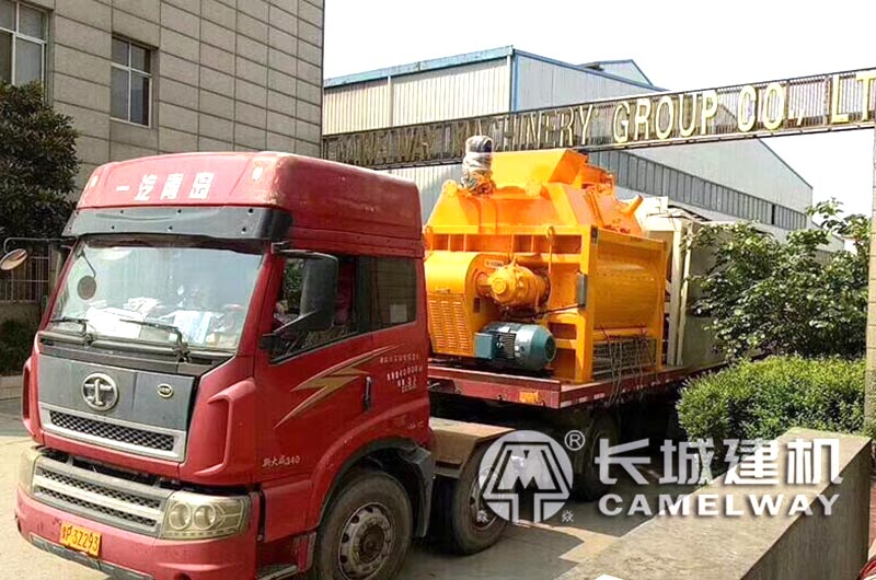 hzs180攪拌站設(shè)備發(fā)貨中