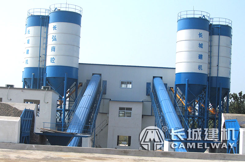 混凝土攪拌站設備現(xiàn)場