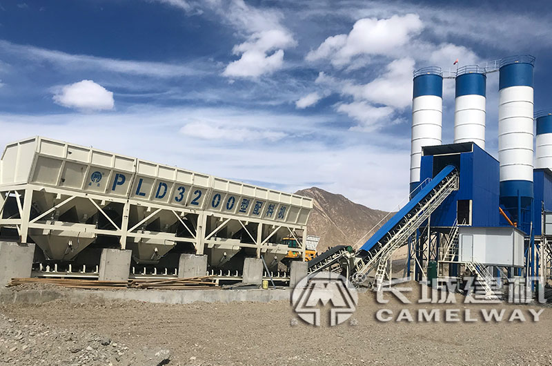 混凝土攪拌站實(shí)景