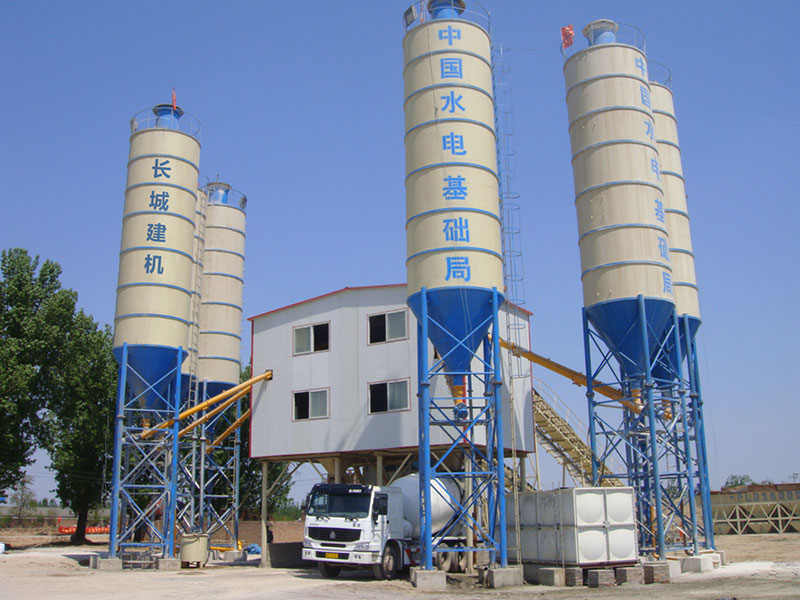 大型hzs120混凝土攪拌站