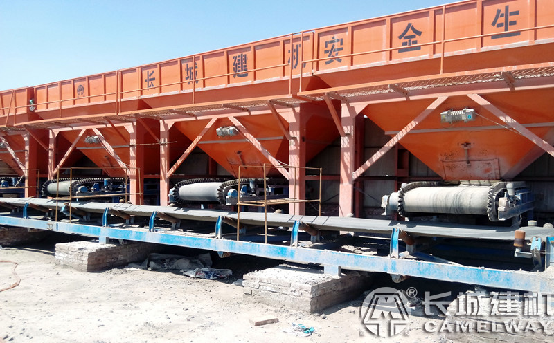 長城建機(jī)-穩(wěn)定土拌和站配料機(jī)圖片